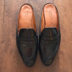 Everlane Modern Loafer Mule Flats in Oxblood